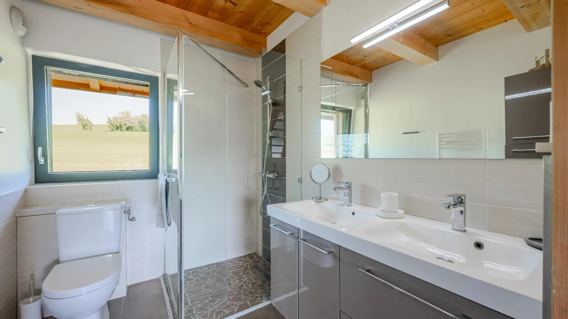 Gite La Quintessence Nonglard Villa